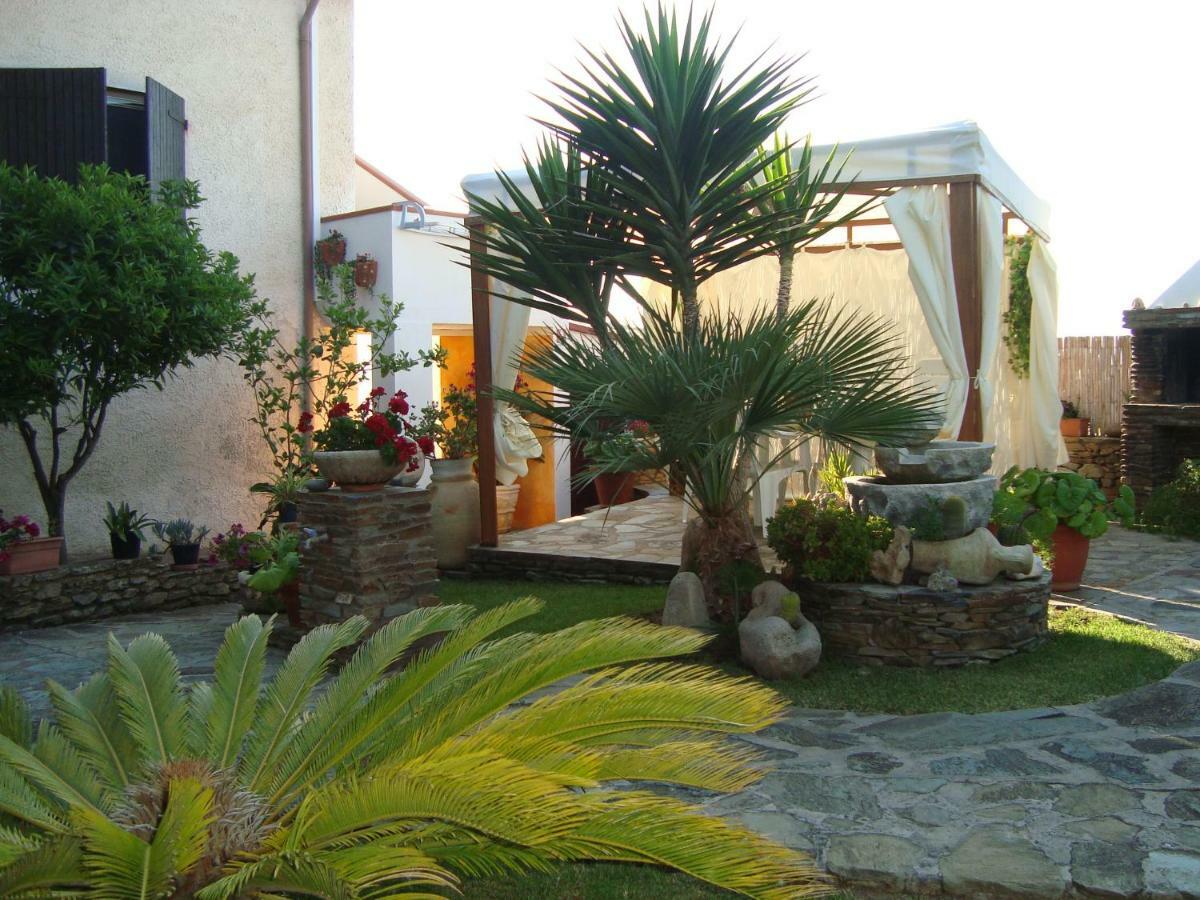 Solmar Apartment Palmadula Luaran gambar